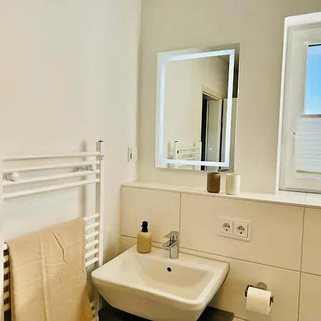 Weidefelderstrandhaus * Olpenitz